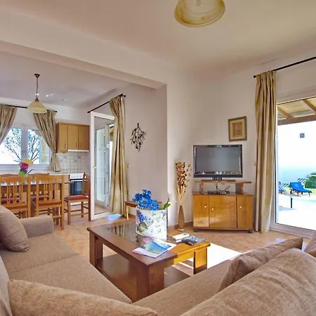 Kleismata Sleeps 6 Klismata