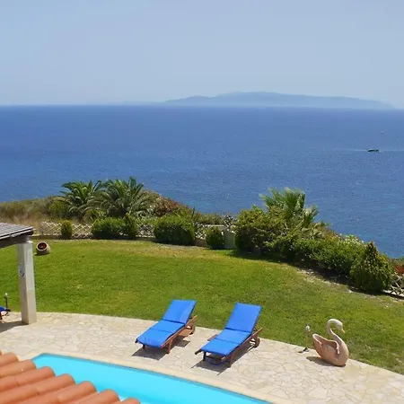 Kleismata Sleeps 6 Villa *