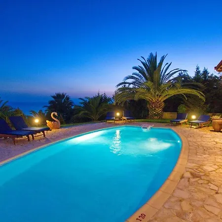 Villa Kleismata Sleeps 6 Klismata