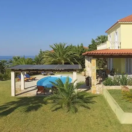 Kleismata Sleeps 6 Villa