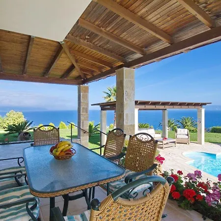 Villa Kleismata Sleeps 6